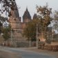 28 Orchha - one of the many temples.jpg