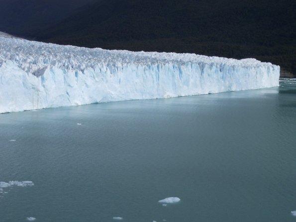 056 Moreno Glacier.jpg